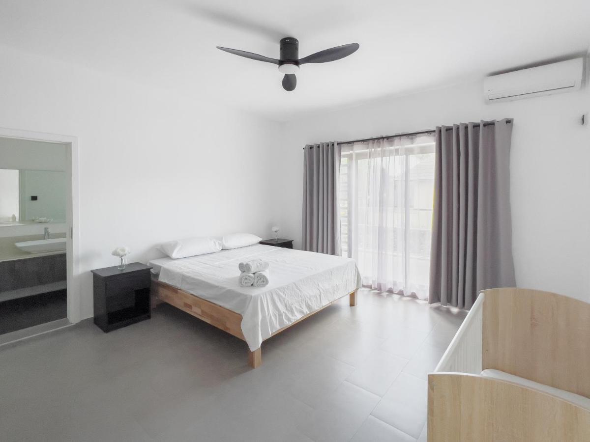 Spacious 4 Bedrooms Villa With Infinity Pool กรองด์เบย์ ภายนอก รูปภาพ